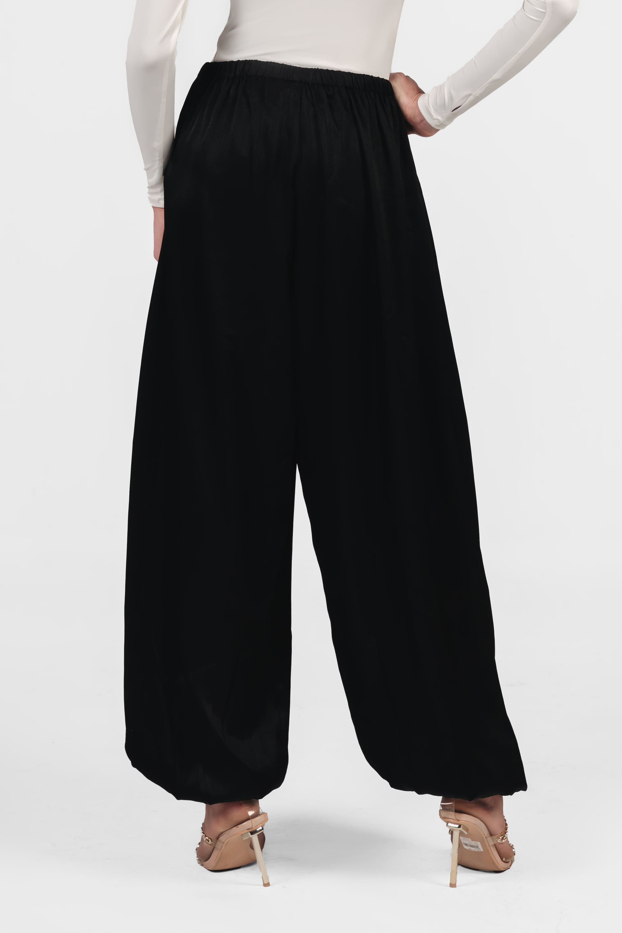 The Silk Balloon Pants - Black