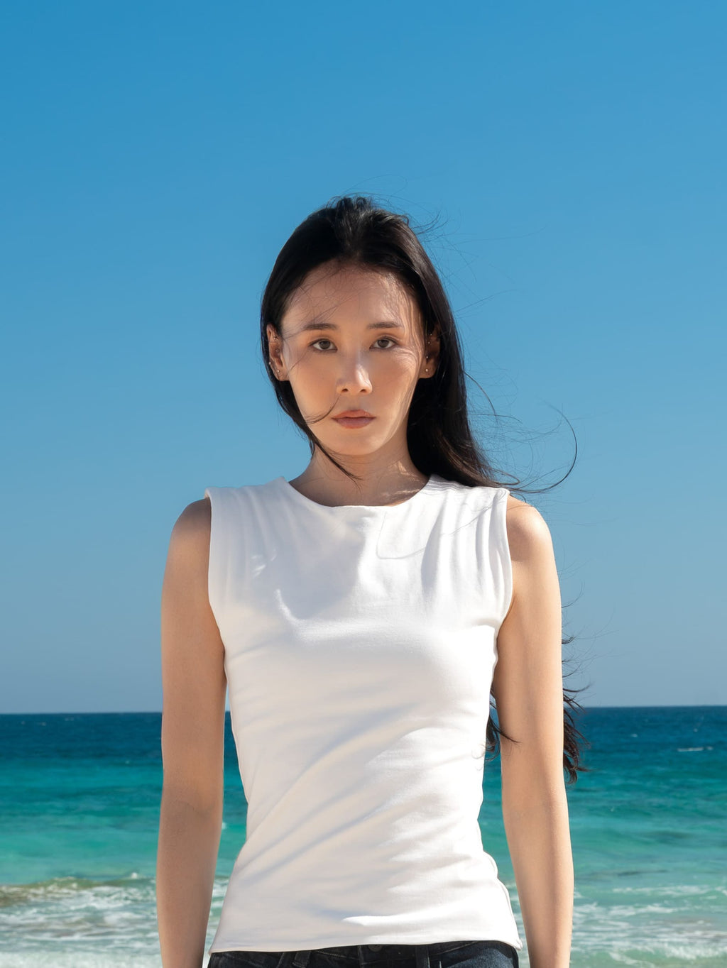 The Seamless Tank Top - White