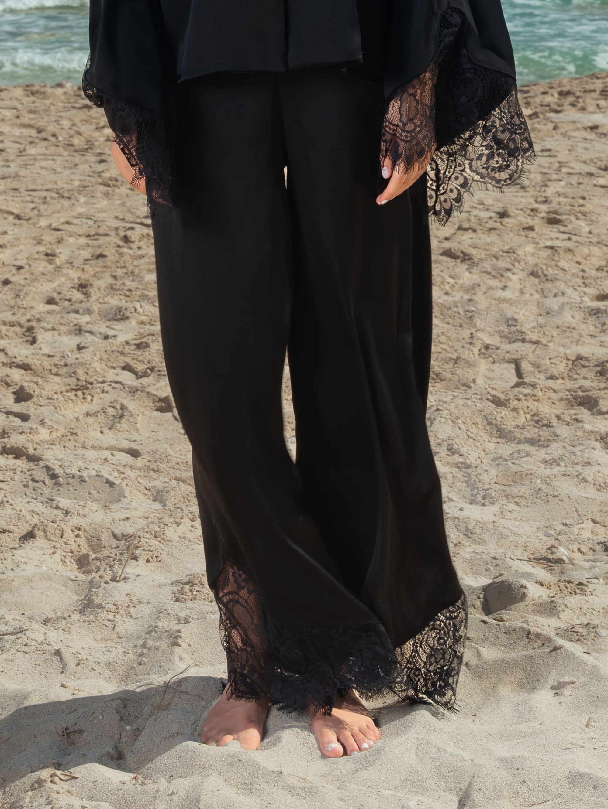 The Mandarin Silk Lace Set - Black
