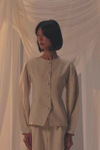 The Silhouette Blazer - Creamy