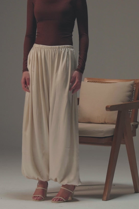 The Silk Balloon Pants - Creamy